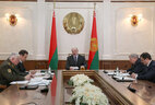 Belarusian President Alexander Lukashenko approves the resolution on Belarus’ state border protection in 2015