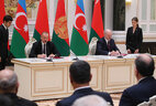 Президенты Беларуси и Азербайджана Александр Лукашенко и Ильхам Алиев по итогам переговоров приняли совместное заявление