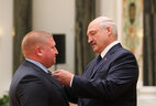 Order of Honor is conferred on director of bridge-building unit No. 4 of Mostostroy Sergey Lazbekin