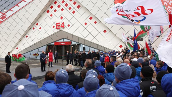 Участие в церемонии торжественного открытия в Минске бассейна международного стандарта открытие бассейна в Минске