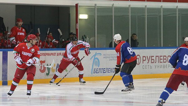 У гульні Аляксандр Лукашэнка У гульні Аляксандр Лукашэнка