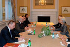 Во время встречи Президента Беларуси Александра Лукашенко с директором-распорядителем МВФ Кристин Лагард