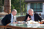 Во время неформальной встречи с Президентом России Владимиром Путиным