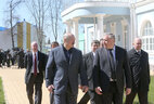 Александр Лукашенко во время посещения Хойников