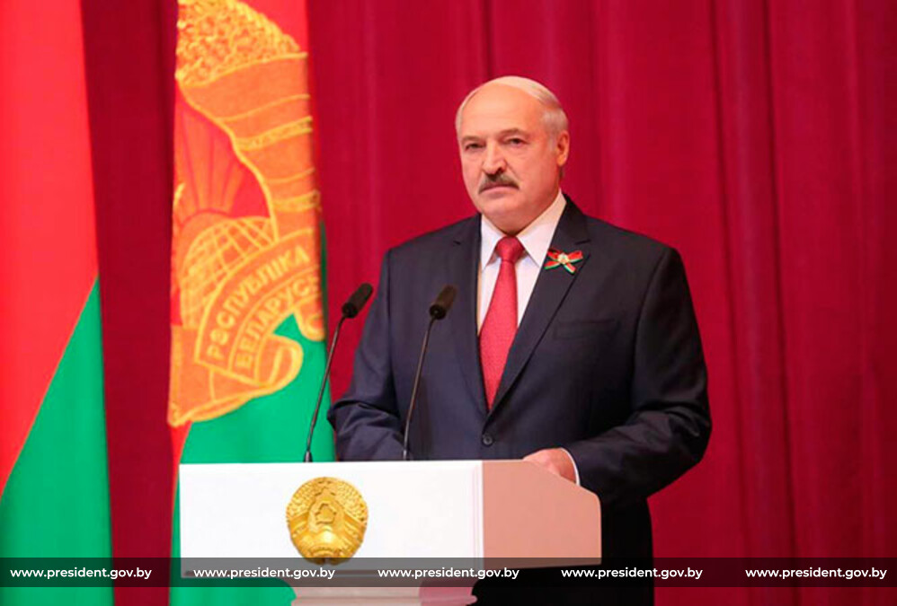 Выступает Александр Лукашенко Выступает Александр Лукашенко