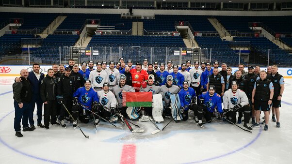 Посещение тренировки хоккейного клуба "Динамо-Минск" Лукашенко Динамо Минск, Лукашенко о Динамо Минск, Димнамо Минск ЦСКА Лукашенко