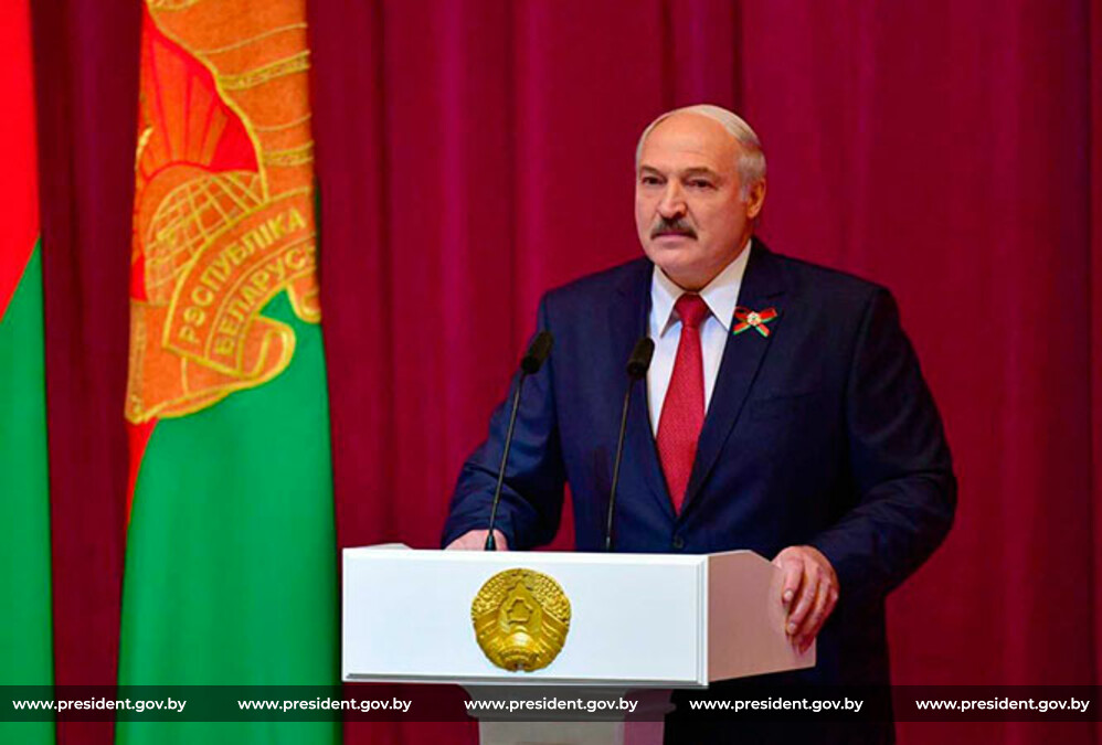 Выступает Александр Лукашенко Выступает Александр Лукашенко