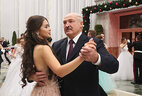 Alexander Lukashenko and Miss Belarus 2018 Maria Vasilevich at the nationwide New Year’s ball in the Palace of Independence