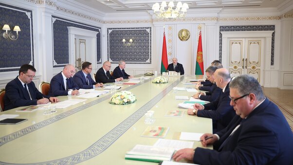 Совещание о развитии биофармацевтики биофармацевтика рб, Лукашенко совещание, Лукашенко совещание про биофармацевтику