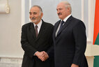 Belarus President Alexander Lukashenko and Ambassador Extraordinary and Plenipotentiary of Afghanistan to Belarus with concurrent accreditation Abdul Kayum Kuchay