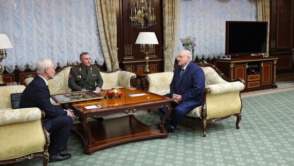 Встреча с Министром обороны России Андреем Белоусовым Александр Лукашенко, Андрей Белоусов, встреча Лукашенко с Белоусовым