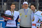 Aleksandr Lukashenko awards defensemen Daniel Corso (Belarus) and Yan Filipovich (Griffons, Minsk)