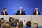 Президент Беларуси Александр Лукашенко, генеральный секретарь ОБСЕ Томас Гремингер, экс-генсекретарь ОДКБ Николай Бордюжа