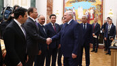 Александр Лукашенко и участники заседания Совета Парламентской ассамблеи ОДКБ
