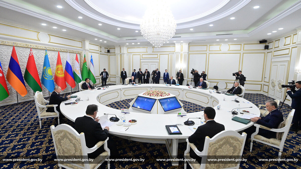 Заседание Совета глав государств СНГ в Бишкеке | Официальный  интернет-портал Президента Республики Беларусь