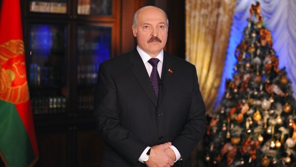 Новогоднее поздравление Президента Республики
Беларусь А.Г.Лукашенко белорусскому народу
31 декабря 2013 г. Новогоднее поздравление Президента Республики
Беларусь А.Г.Лукашенко белорусскому народу
31 декабря 2013 г.