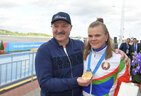 Александр Лукашенко - самый ярый и преданный спортивный болельщик