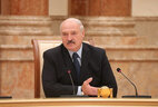 Президент Беларуси Александр Лукашенко на встрече с членами Священного синода Русской православной церкви и Синода Белорусской православной церкви