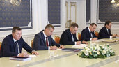 Александр Лукашенко, совещание, экспорт калийных удобрений и нефтепродуктов, порты в России