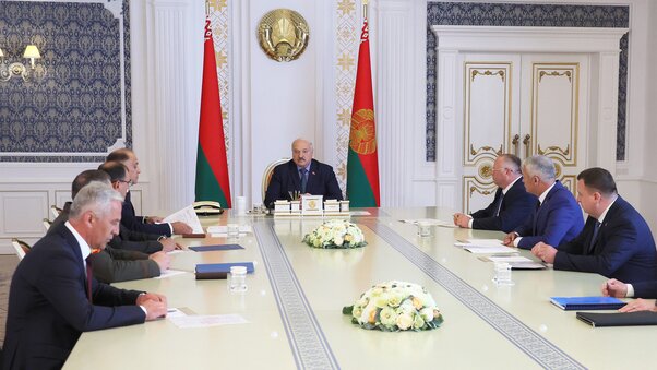 Совещание по вопросу ракетного производства Лукашенко, ракетное производство рб, Лукашенко ракета