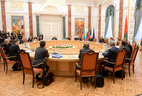 Alexander Lukashenko at the meeting of the presidents of the Customs Union member states, Ukraine and high representatives of the European Union