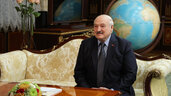 Президент Беларуси Александр Лукашенко во время встречи с Председателем Центрального банка России Эльвирой Набиуллиной 