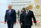 Serbia President Tomislav Nikolic and Belarus President Alexander Lukashenko