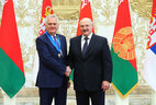 Serbia President Tomislav Nikolic and Belarus President Alexander Lukashenko