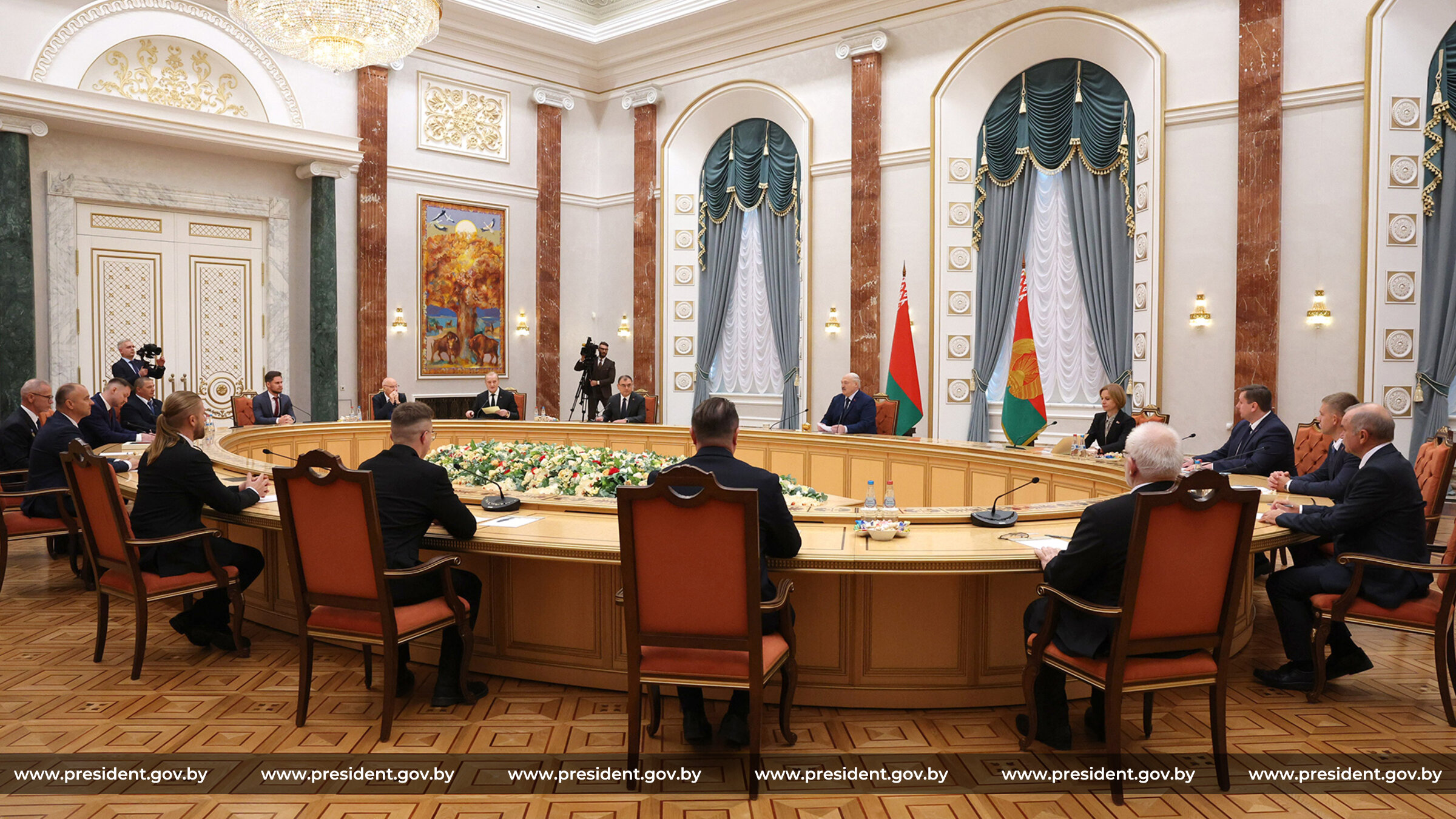 Meeting with scientists and polar explorers Official Portal