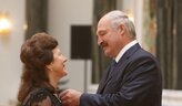 Alexander Lukashenko presents awards to outstanding Belarusians