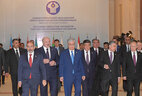 Участники саммита Содружества Независимых Государств в Ашхабаде