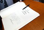 Belarus President Aleksandr Lukashenko made an entry in the Distinguished Visitors’ Book of the Austrian Parliament. The entry written in Belarusian reads: “I thank you for a warm welcome in the Parliament of Austria. I was happy to have an opportunity to discuss further development of constructive relations between our European countries and cooperation in various areas for the benefit of the Belarusian and Austrian nations”