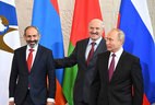 Премьер-министр Армении Никол Пашинян, Президент Беларуси Александр Лукашенко, Президент России Владимир Путин