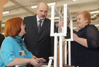 Alexander Lukashenko visits the company Slutsk Belts