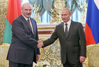 Александр Лукашенко на встрече c Президентом России Владимиром Путиным