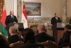 Президент Беларуси Александр Лукашенко и Президент Египта Абдель Фаттах аль-Сиси во время встречи с представителями СМИ