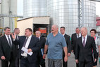 Alexander Lukashenko visits Skidel agricultural company