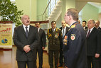 Александр Лукашенко во время посещения Государственного комитета судебных экспертиз