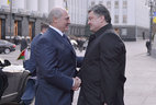 Александр Лукашенко на встрече в Киеве с Петром Порошенко