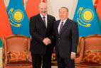 Alexander Lukashenko meets with Kazakhstan President Nursultan Nazarbayev