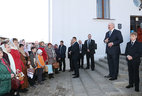 Alexander Lukashenko talks to believers