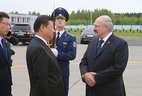 Председатель Китайской Народной Республики Си Цзиньпин завершил государственный визит в Беларусь. Президент Беларуси Александр Лукашенко лично проводил высокого гостя