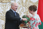 Alexander Lukashenko officially thanks graduate of the engineering and technical department of the Grodno State Agrarian University Yevgeniya Komar