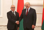 Alexander Lukashenko receives credentials from Ambassador Extraordinary and Plenipotentiary of Algeria to Belarus on concurrent Smail Allaoua