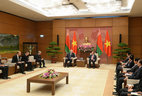 At the meeting with Chairman of the National Assembly of Vietnam Nguyen Sinh Hung