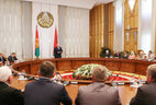 Alexander Lukashenko delivers a speech at the ceremony to present state decorations to distinguished Belarusians