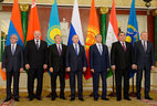 Участники заседания Совета коллективной безопасности ОДКБ в расширенном составе