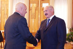 The Honored Worker of the Manufacturing Sector of Belarus title is bestowed upon worker of OAO Naftan Anatoly Dirda