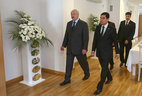 Александр Лукашенко и Гурбангулы Бердымухамедов во время открытия комплекса зданий посольства Туркменистана в Беларуси