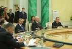 Президент Беларуси Александр Лукашенко на заседании Высшего Евразийского экономического совета в расширенном составе